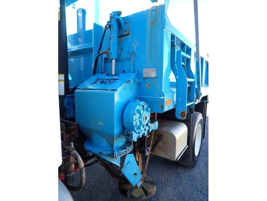 Peterbilt 340 2010