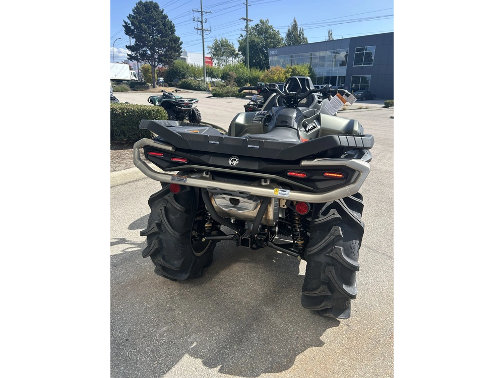 2027 Can-am Outlander X Mr 1000r alt