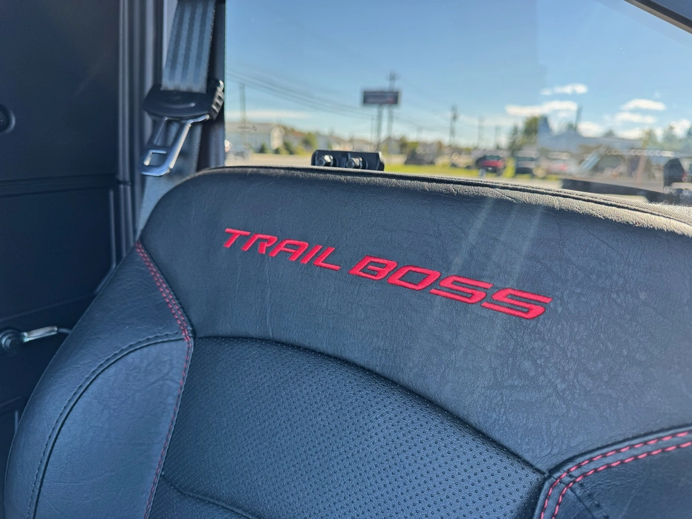2027 Polaris Ranger 1000 Xp Trail Boss Northstar alt