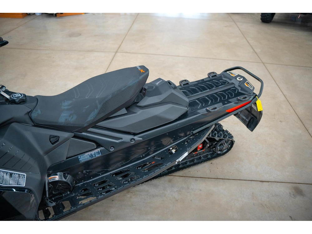 2023 Ski-doo Renegade X-rs 850