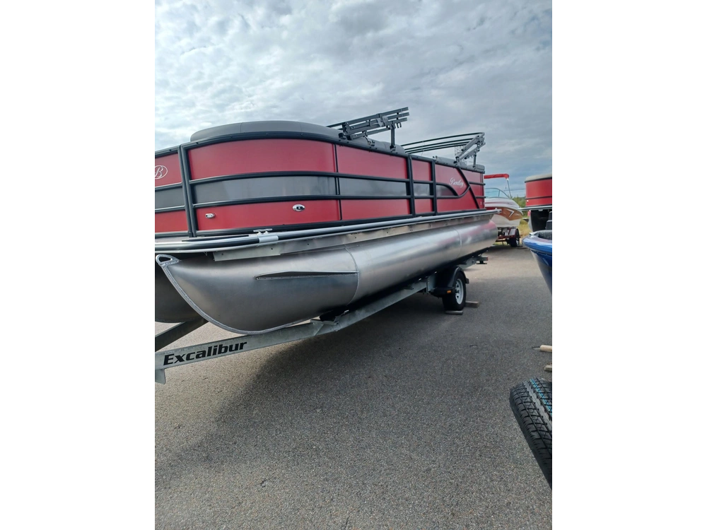 2027 Encore Boat Builders 22 Legacy Cruise alt