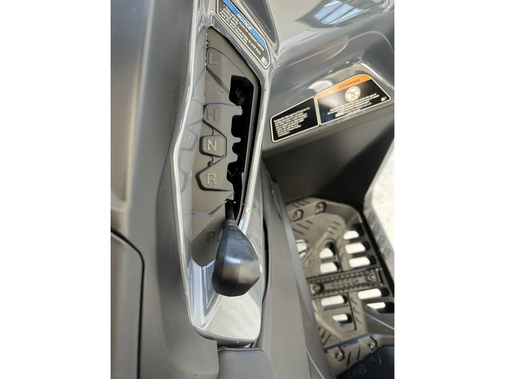 2026 Can-am Outlander Max 6x6 Dps 850 alt