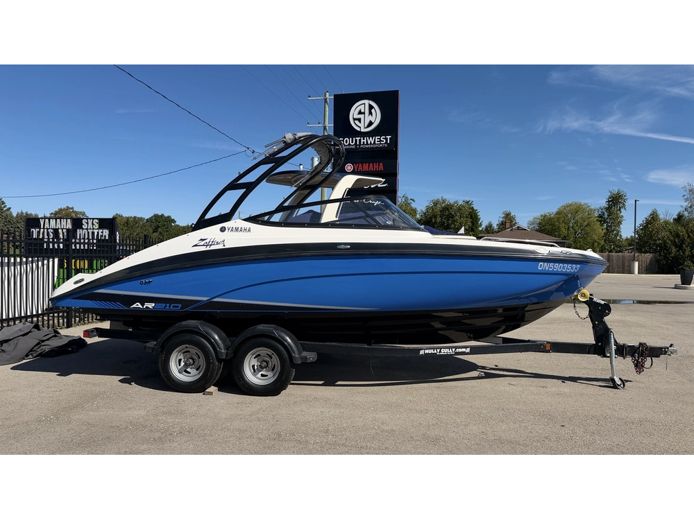 2017 Yamaha Ar210