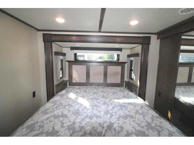 2020 Grand Design Solitude 375res alt