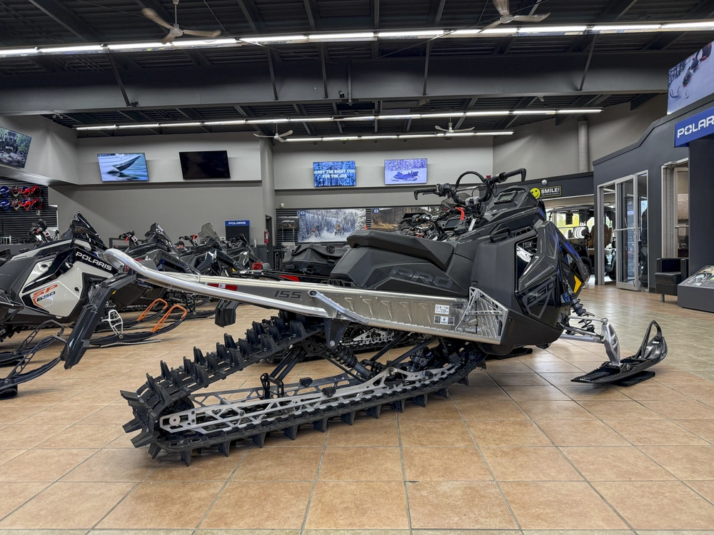 2024 Polaris 650 Pro Rmk 155 Gloss Black