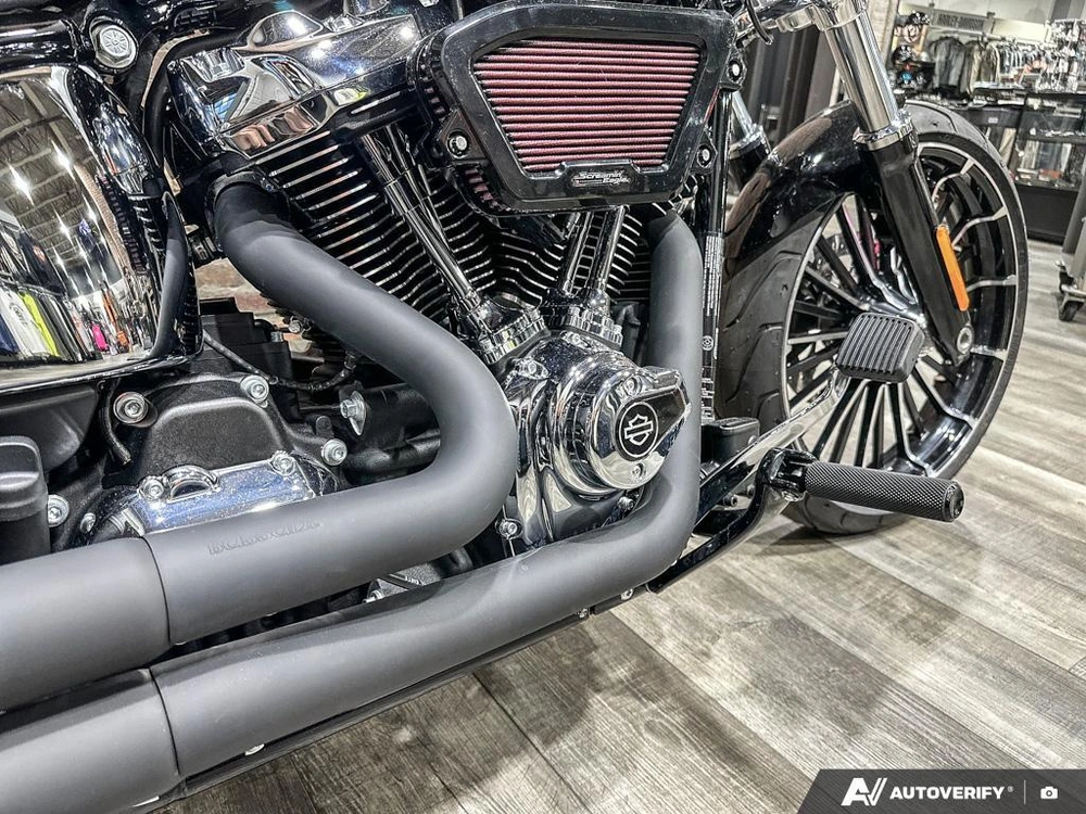 2026 Harley-davidson Breakout