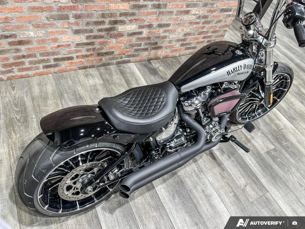 2026 Harley-davidson Breakout