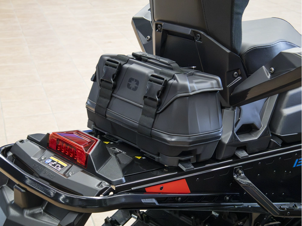 2026 Polaris 650 Indy Adventure 137 alt