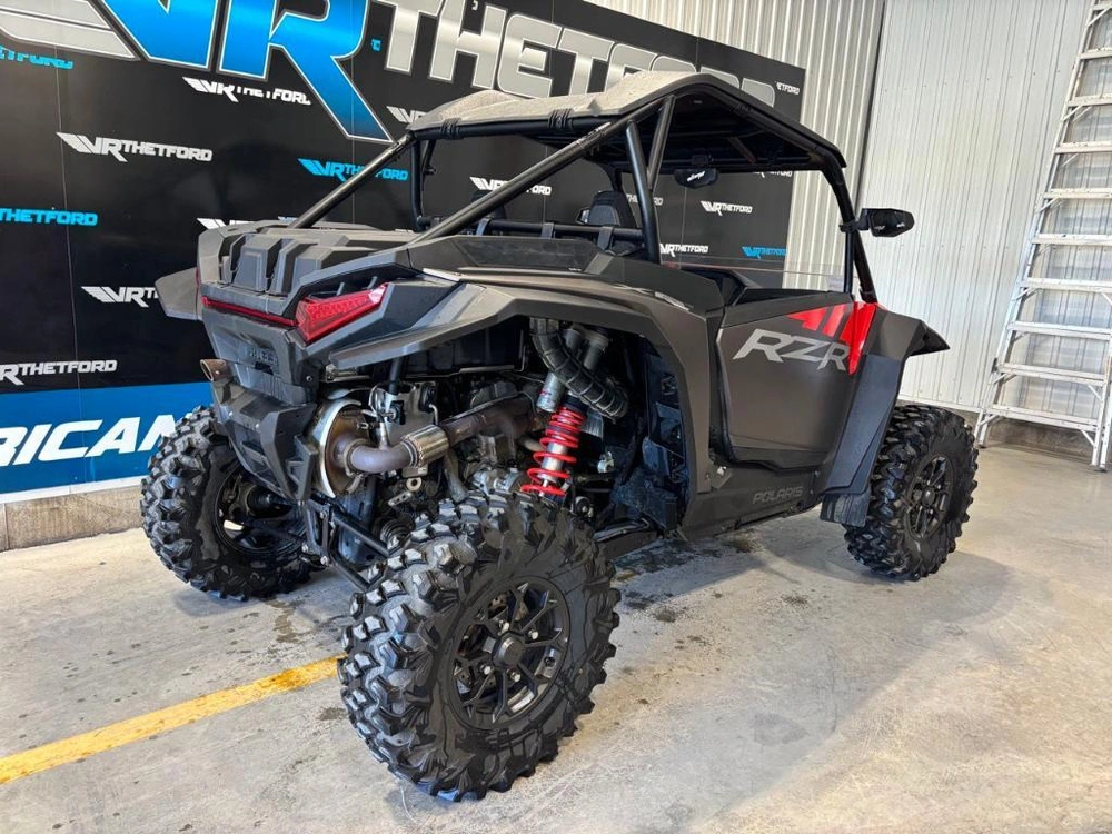 Polaris Rzr Xp 1000 Ultimate 2024 alt