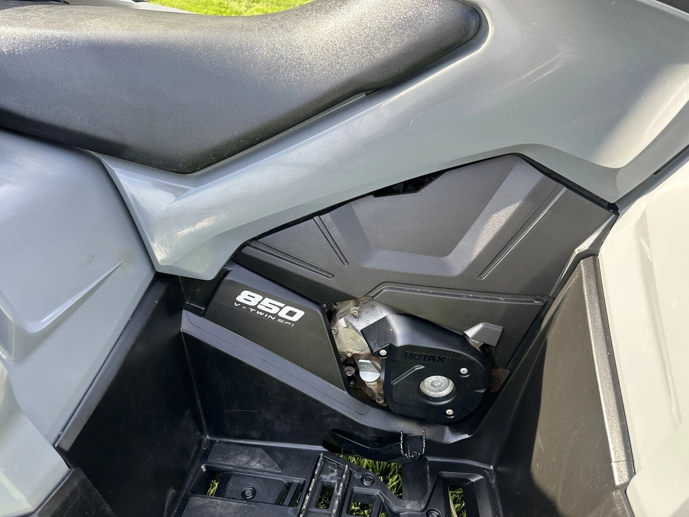 2023 Can-am 850 Dps
