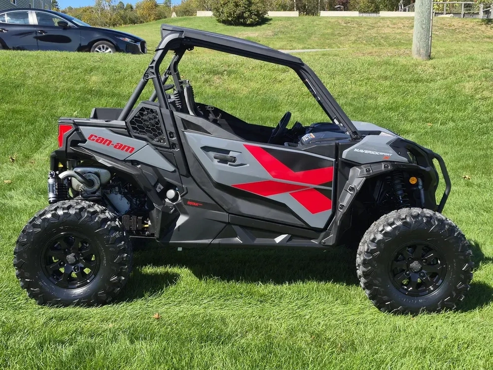 2027 Can-am Maverick Sport X 1000r