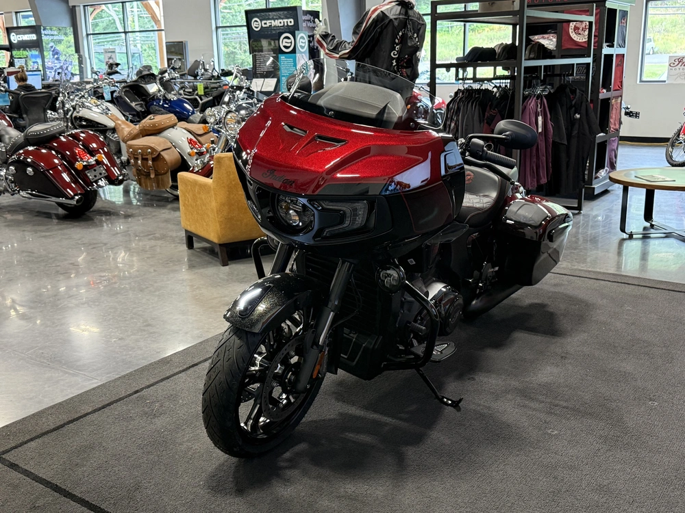 2026 Indian Motorcycle 125th Anniversary Challenger alt