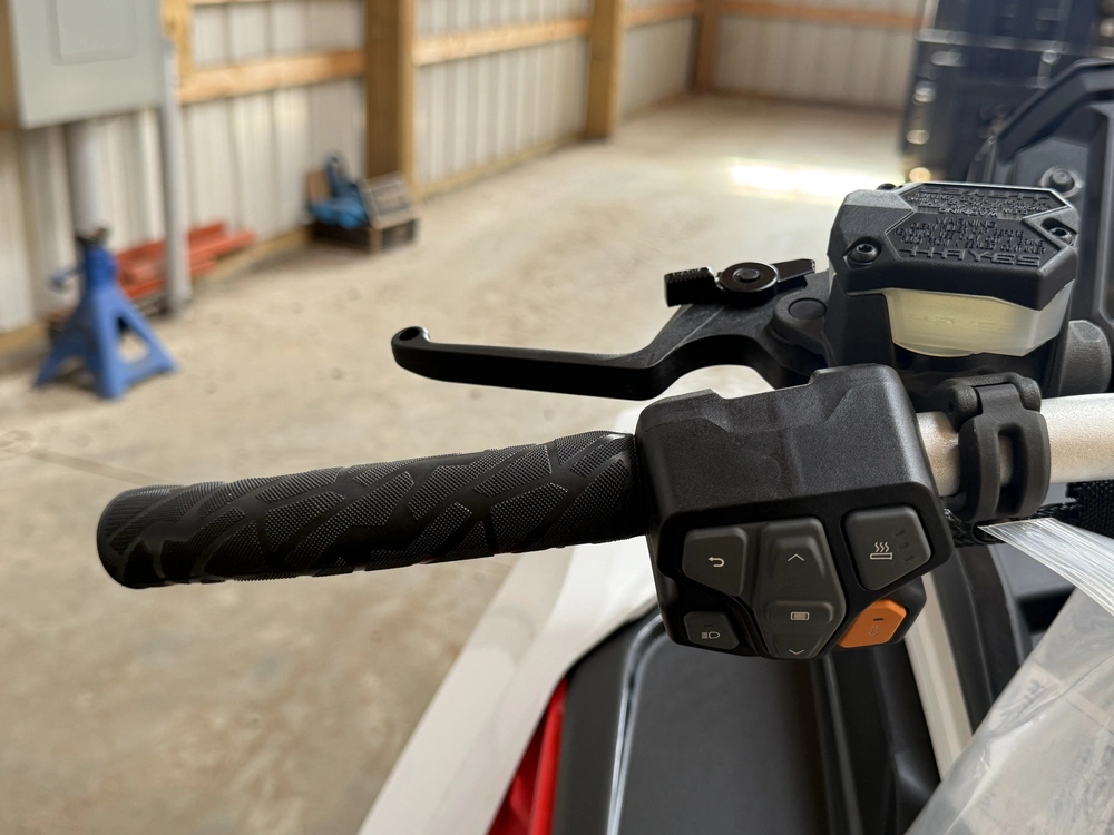 2027 Polaris Patriot 9r Switchback Assault 146