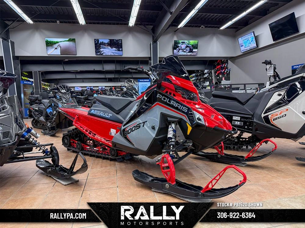 2025 Polaris Boost Switchback Assault 146 Storm Gray / Indy Red
