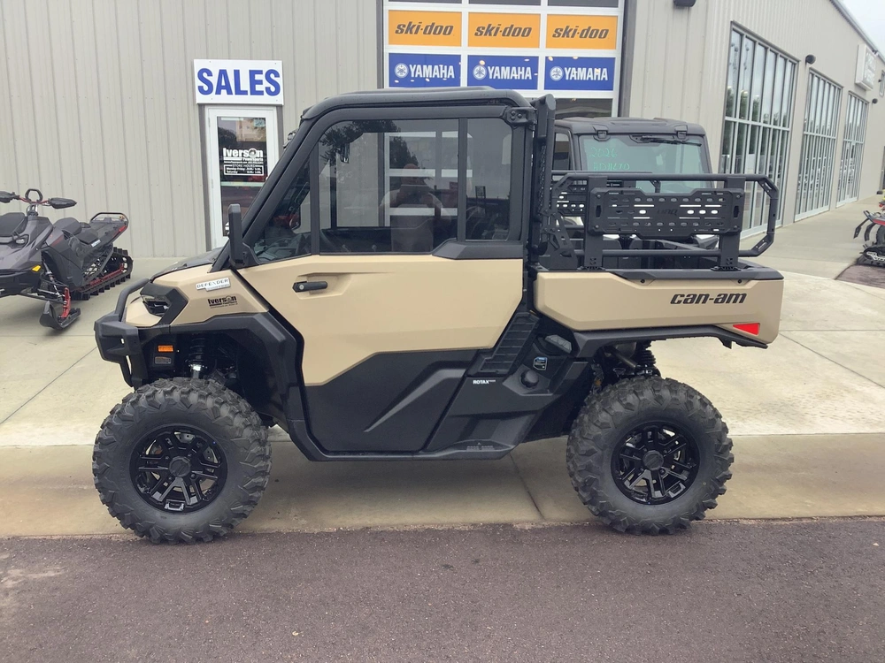 2027 Can-am Defender Hd11 Limited alt