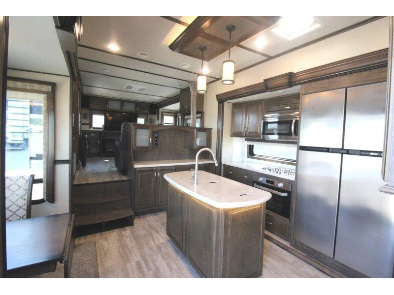 2020 Grand Design Solitude 375res alt
