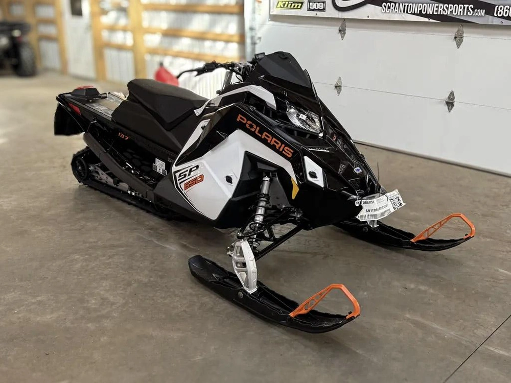 2027 Polaris 650 Indy Sp 137 Es