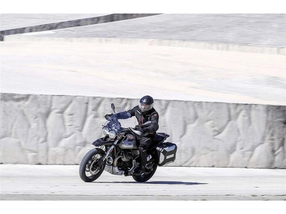 2023 Moto Guzzi Guzzi V85 Tt Travel E5