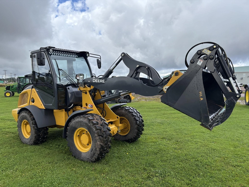 John Deere 304 G 2023