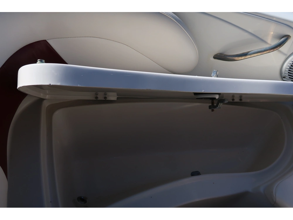 2012 Tahoe Q7i alt