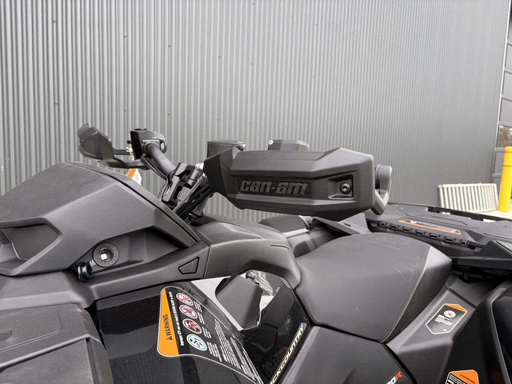 2026 Can-am Outlander Backcountry 1000r alt