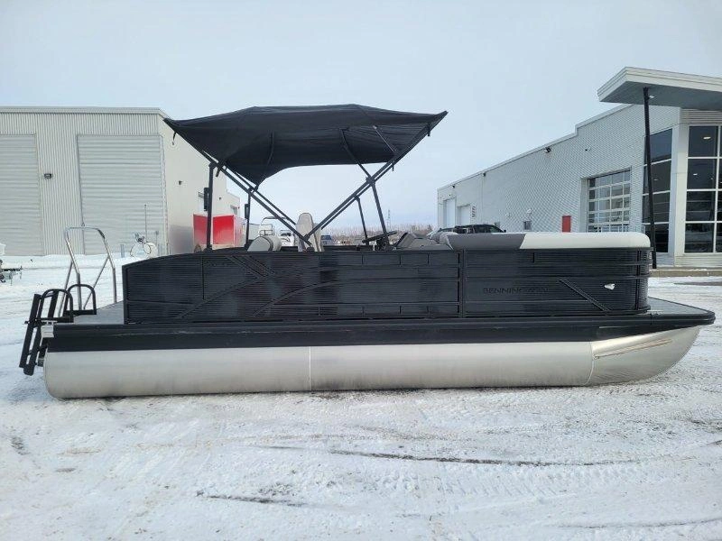 Bennington Marine 22 S Swingback 3t Noir 2026 alt