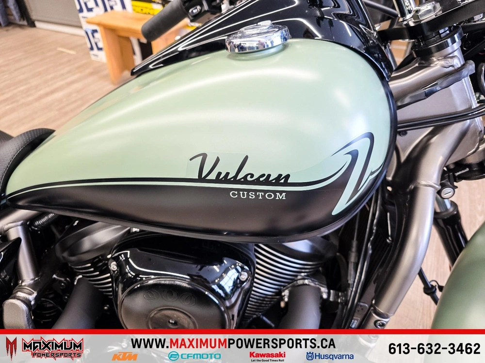 2023 Kawasaki Vulcan 900 Custom alt