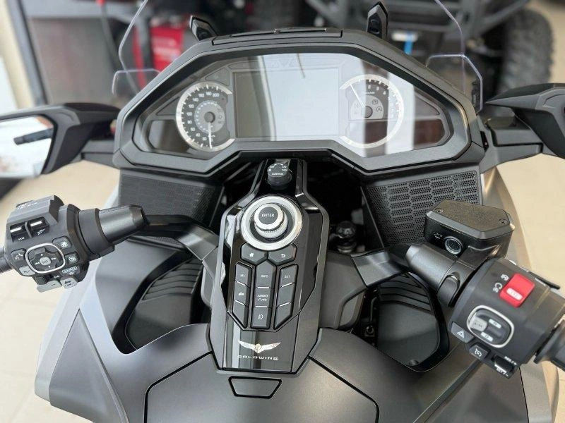 Honda Gold Wing Dct 2026 alt