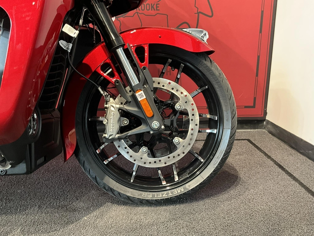 Indian Motorcycle Pursuit Limited + 112 Package 2026 alt