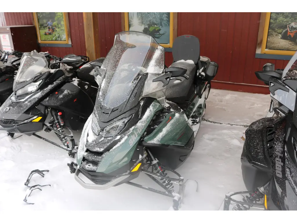 2024 SKI-DOO GRAND TOURING 900 TR
