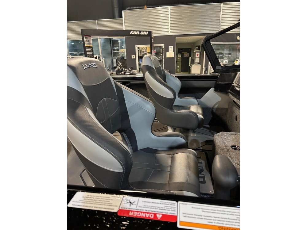 Lund Boat Co 1875 Crossover Xs 2026 alt