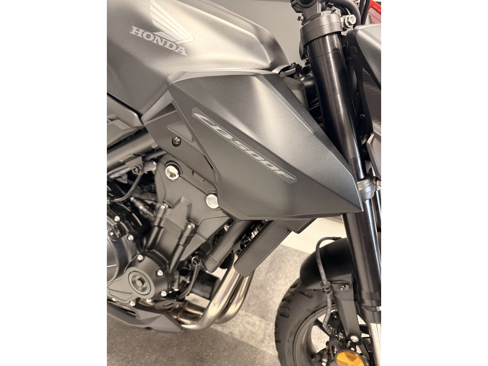 Honda Cb 500f Cb500f 2025 alt