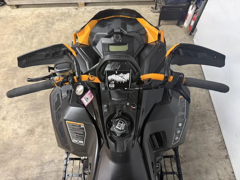 2020 Ski-Doo Summit x 850 165 expert package