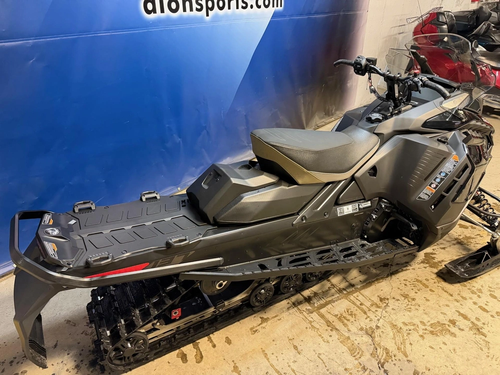 Ski-doo Renegade Enduro 900 Ace 2026 alt