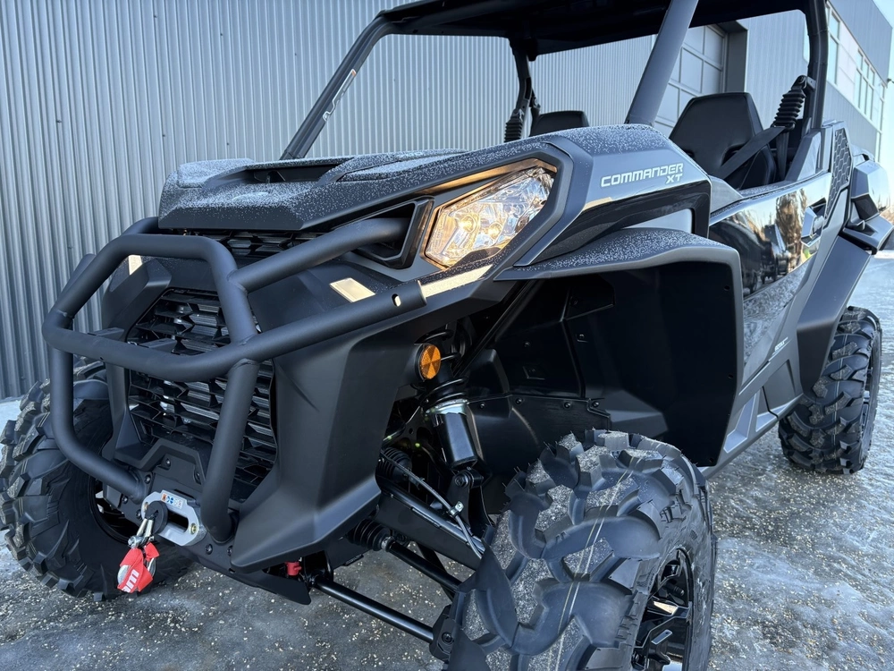 2026 Can-am Commander Xt 700 -9ata alt