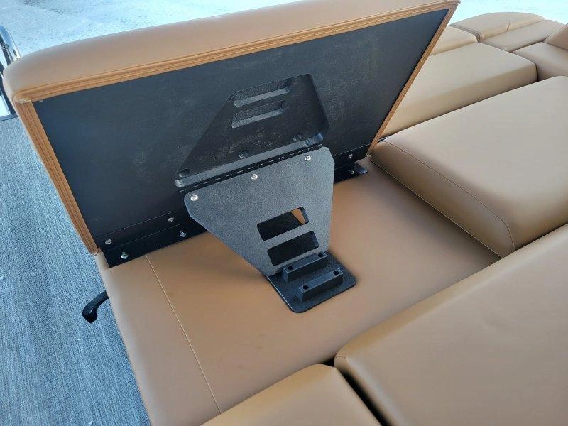 Bennington Marine 22 M Swingback 3t Blanc 2026 alt