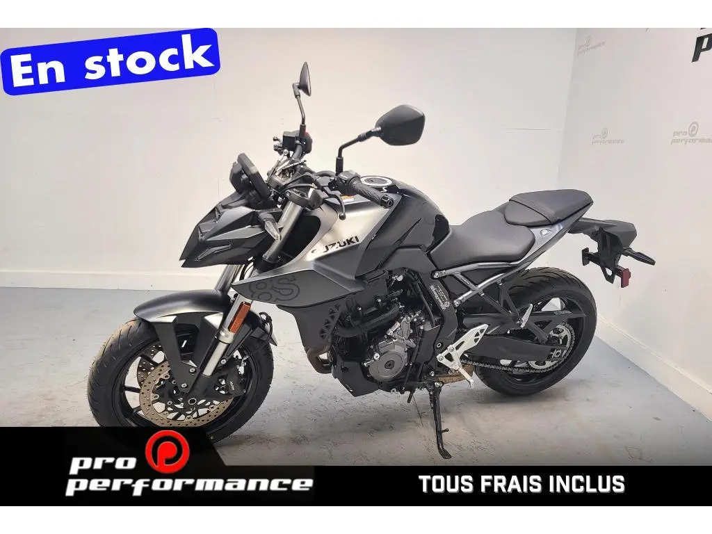2023 Suzuki GSX-8S ABS