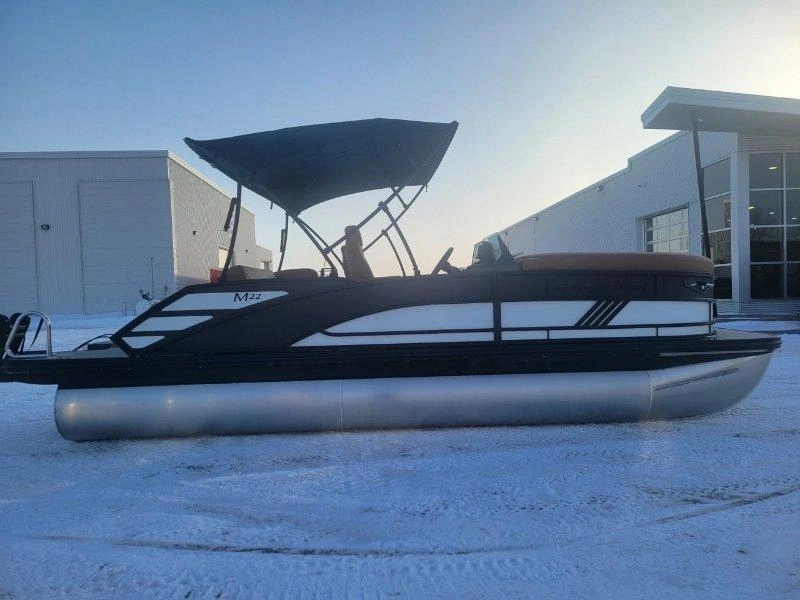 Bennington Marine 22 M Swingback 3t Blanc 2026 alt