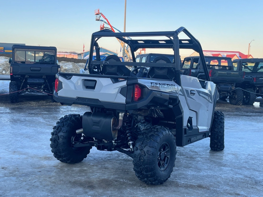 2026 Polaris General 1000 Sport alt