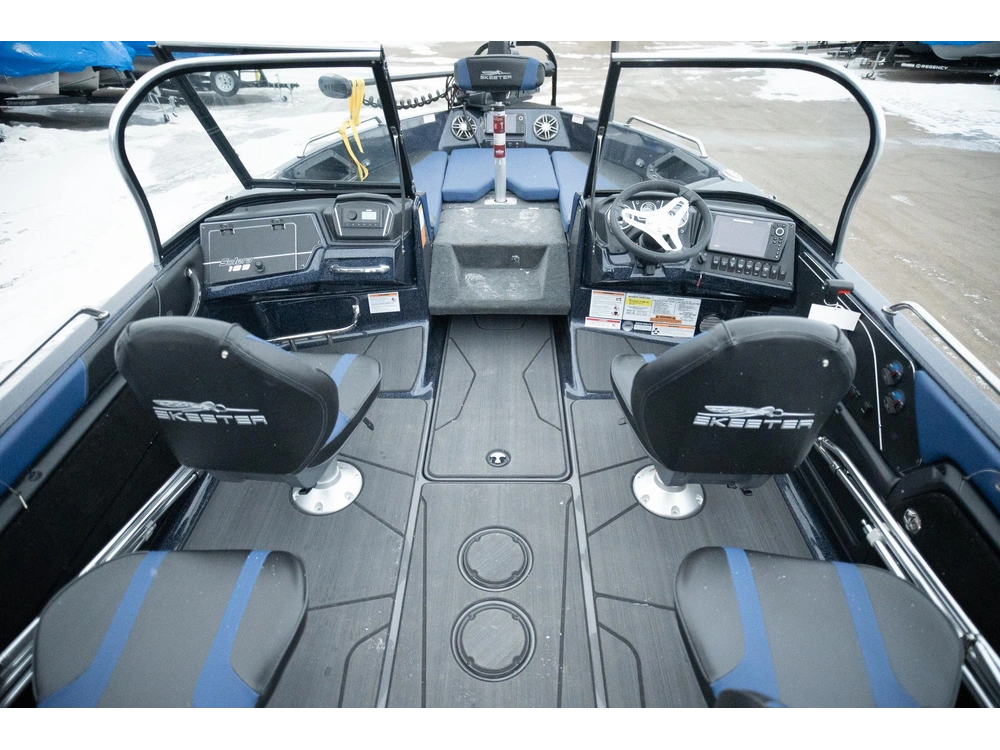 2025 Skeeter Products Solera 189 alt