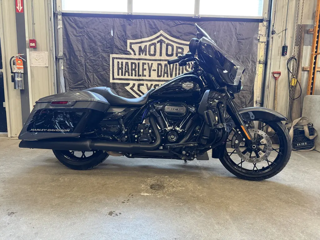 2021 Harley-Davidson STREET GLIDE SPECIAL