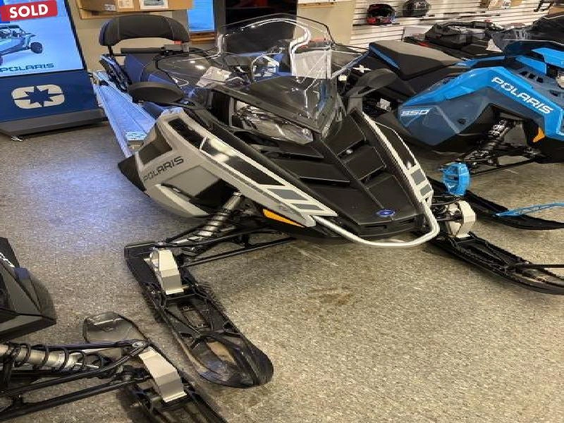 2025 Polaris 550 Voyageur Lxt Es Northstar Edition alt
