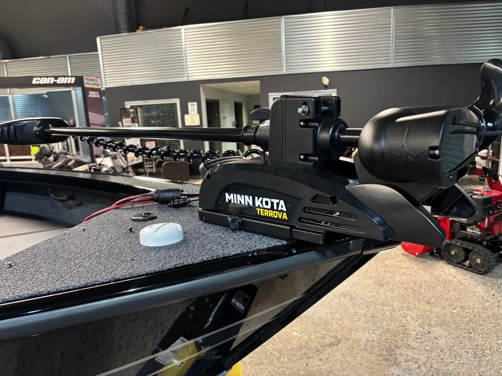 Lund Boat Co 1875 Crossover Xs 2026 alt