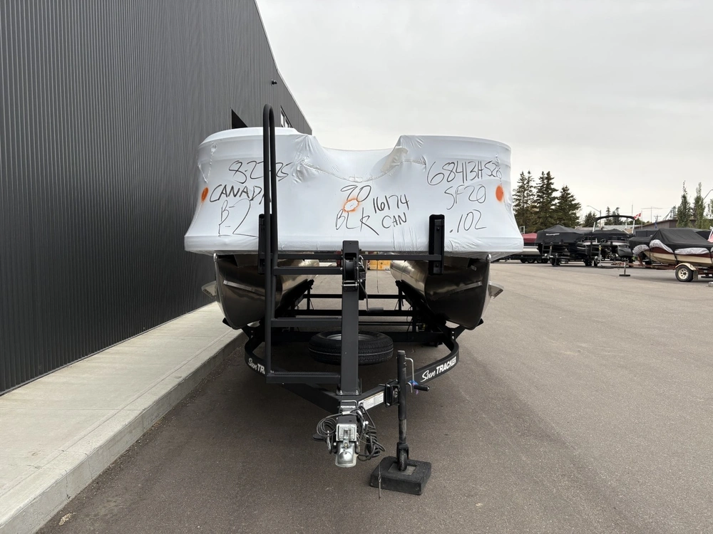 2026 Sun Tracker Sport Fish 20 Dlx alt