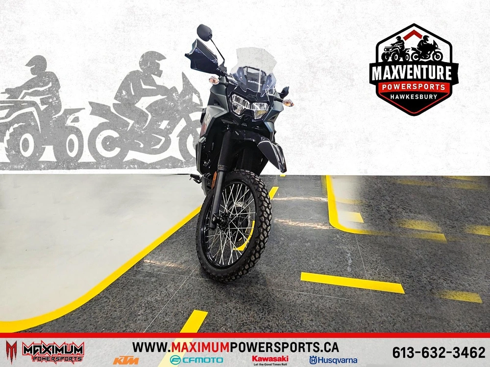 2025 Kawasaki Klr650 alt