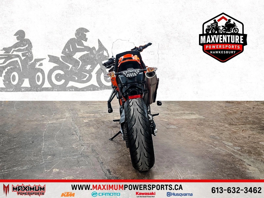 Ktm 890 Duke Gp 2022 alt