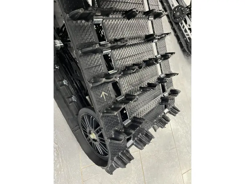 2025 Polaris SWITCHBACK XC 650 146