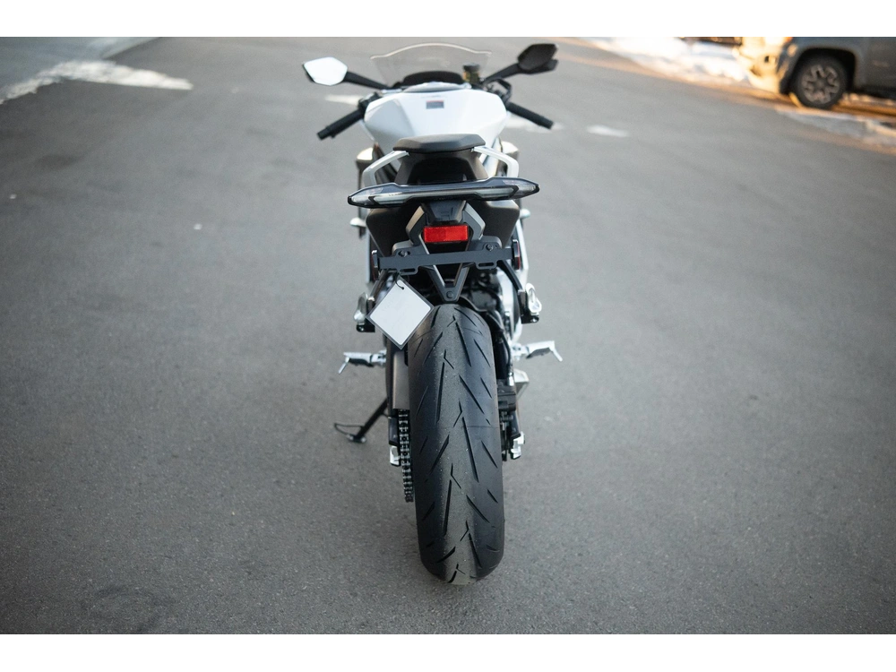 2026 Cfmoto 675ss alt