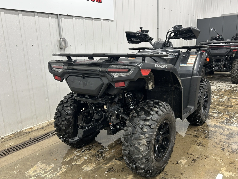 2025 Cfmoto Cforce 400 Black alt