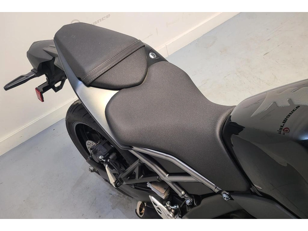 Suzuki Gsx-8s Abs 2023 alt